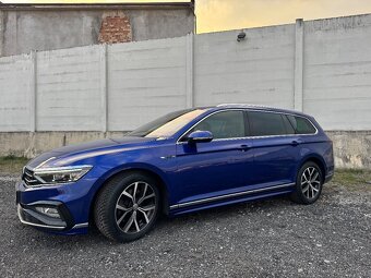 VW Passat R-Line - - 2