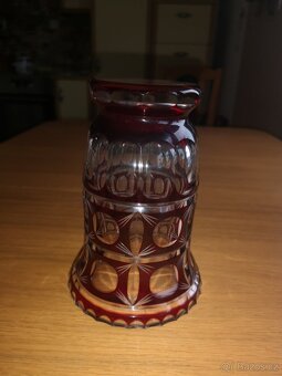 Skleněná starodávná váza - 2