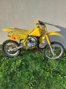 Suzuki rm 85 - 2