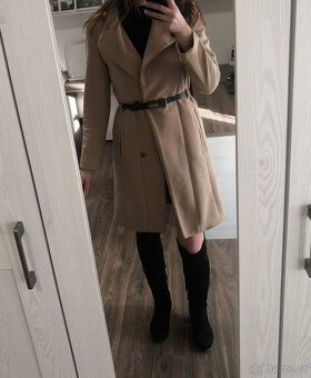 Béžový vlněný kabát - 2