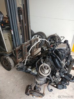 Mercedes benz Vaneo 1.7 CDi automat - jakékoliv dily - 2