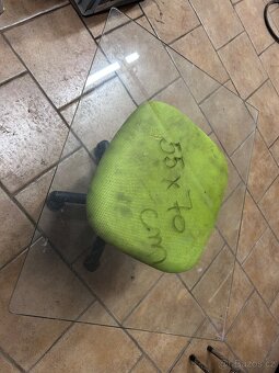 Sklo pod krbová kamna - 2