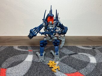 LEGO Bionicle - Stars 7137 Piraka - 2