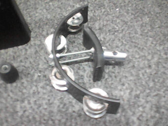 prislusenstvi+ucebnice hry na bubny - 2