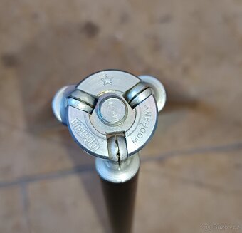 Staré stativy Meopta, W.Kenngott - 2