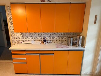 Klasická retro kuchyňská linka, zachovalá - 2