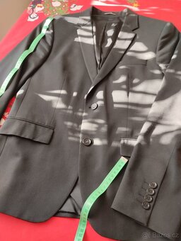 Panský oblek velikost 42 - 2