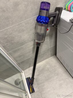 Dyson V15 Detect Absolute - 2