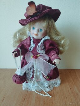 Porcelánová panenka - 2