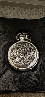 Skryté kapesní hodinky - 2