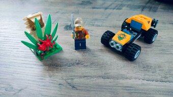LEGO Bugina do džungle - 2