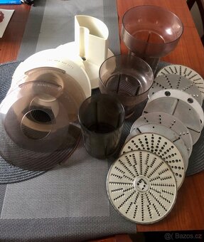 Retro robot ETA 022 + příslušenství. - 2