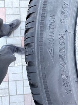5x112 r18 zimní 235/45r18 - 2