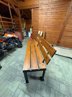 zahradní lavička - 2