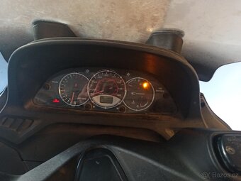 Kymco xciting 300i - 2