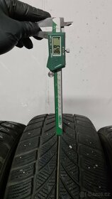 Zimní pneu MAXXIS Artictrekker 195/50/16 - 2