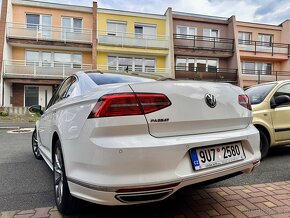VW Passat 2.0 Tdi 140 kw, Rline, Čr, 2018, 101 tkm - 2