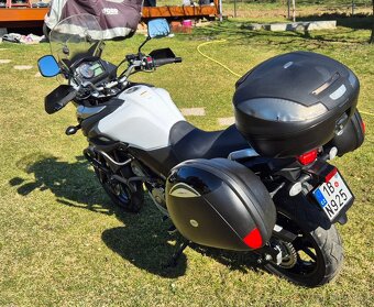 Suzuki DL650 V-STROM - 2