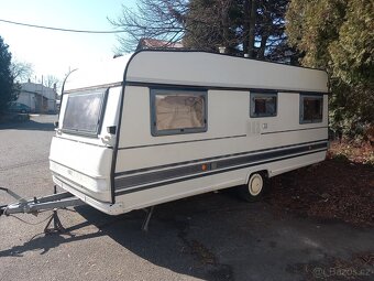 Prodám karavan bürstner Lux - 2