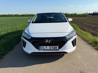 Hyundai IONIQ elektro 28kWh najeto 54T km DPH - 2