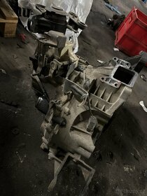 Převodovka ford 2.5 v6 N5LUA - 2
