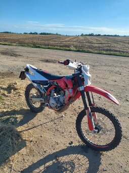 SWM RS500R - 2