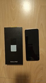 SAMSUNG Galaxy Z Flip5 5G 8+512GB zelená - 2