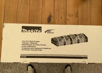 Nabíječka 4X port MAKITA DC18SF se zárukou - 2