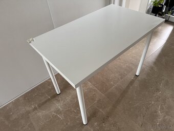 Linnmon pracovni stul - 2