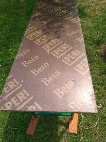 Skládací kovový stůl V=76cm, Š=62cm, D=250cm - 2