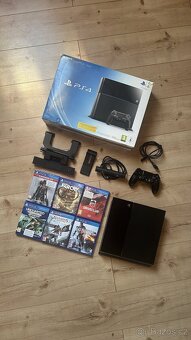 Playstation 4 (500GB) + V2 camera + 6 her - 2