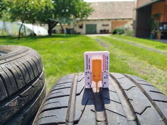 235/55 R18 Hankook - 2