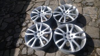 prodám originál al kola 19 5x114,3 na SUZUKI - 2