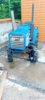 Iseki 4×4 - 2