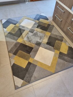 REZERVACE - Koberec se vzorem - šedo/žlutá - 120x170 cm - 2