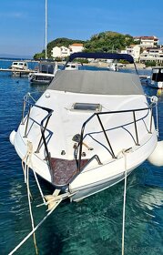Rinker 266 Fiesta Vee - 2
