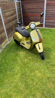 Vespa GTS 125 - 2