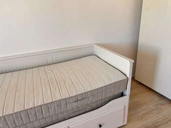 Hemnes postel Ikea - 2