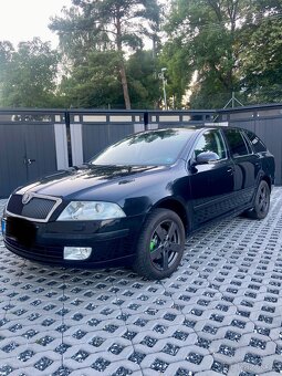 Škoda Octavia II 1.6 MPI - 2