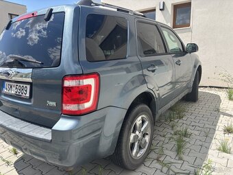 Ford Escape Limited 2012, modrá – dovoz z USA - 2