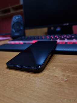 iPhone 12 64GB - 2