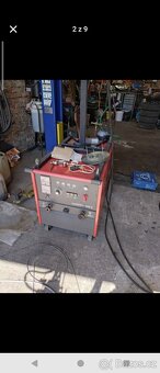 Prodám svářecku.Svářečka CO2 uniMig-600S Rok vyrobí 1991. - 2