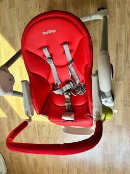 Jidelni zidlicka pegperego - 2