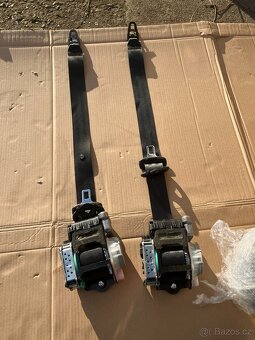audi A4 B8 8K 08-15 predni pasy Bezpečnostní - 2