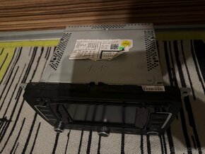 Autorádio Volkswagen RNS 310 s navigaci - 2