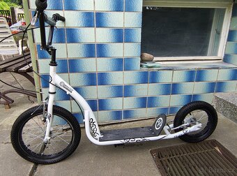 Koloběžka MASTER  bílá 16-12 - 2