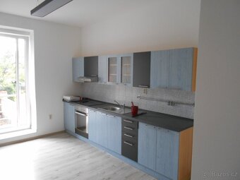 Pronájem bytu v Louny /klidná část města-cca 57m2-zahrada - 2