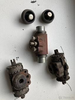 Válečky OCTAVIA,FELICIA - 2