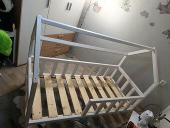 Domečková postel - 2