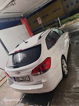 Chevrolet Cruze Combi - 2